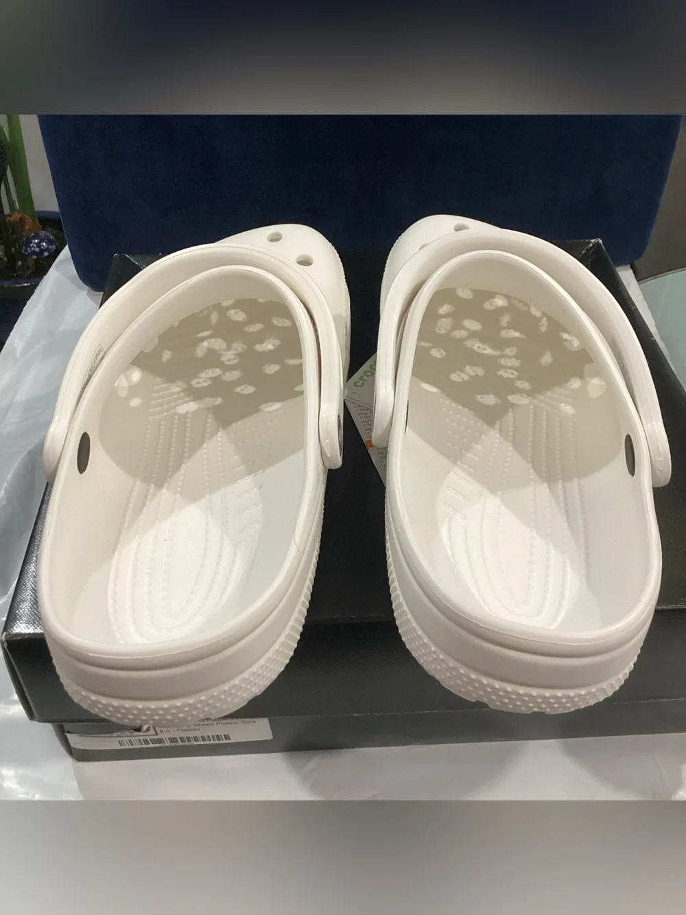NWT Crocs Classic Clogs White M9/W11 & M10/W12  Original Bag No Box